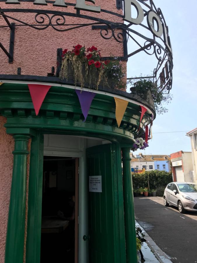 Dolphin Hotel Public House 韦茅斯 外观 照片